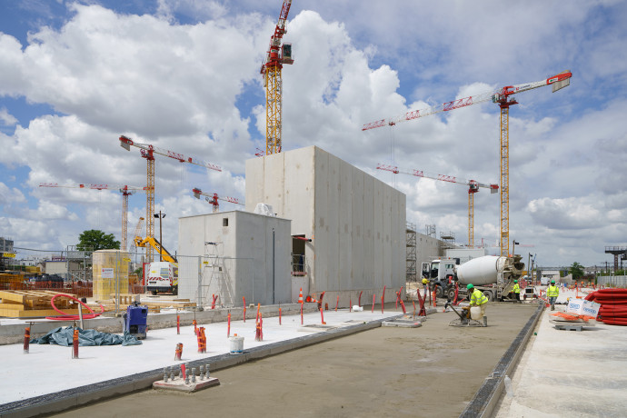 En 2022, la construction du bâtiment de service de maintenance des infrastructures a débuté